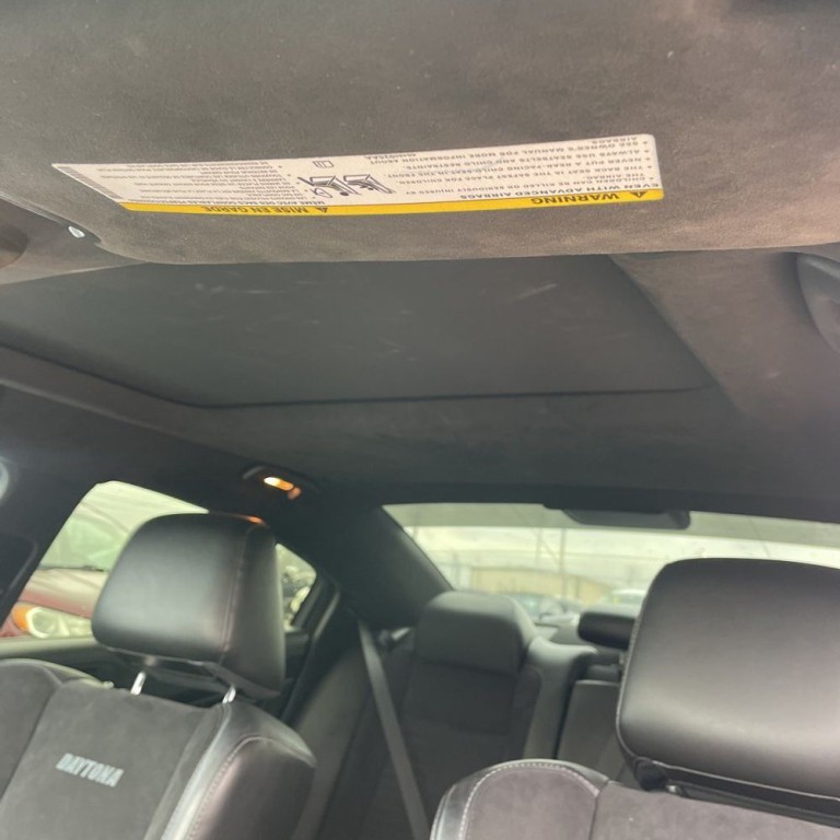 2021 Dodge Charger Image 17