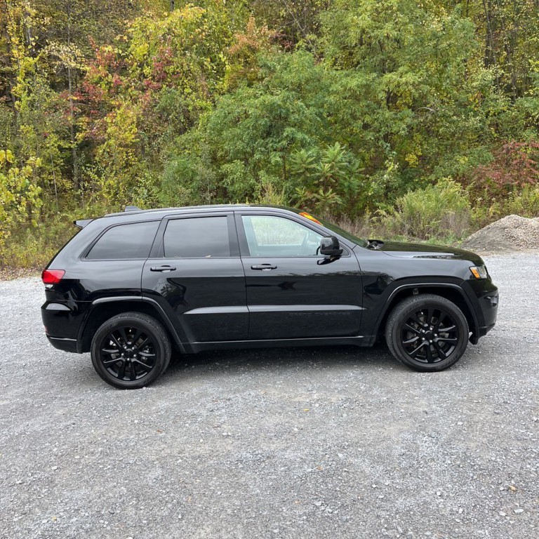 2021 Jeep Grand Cherokee Image 3