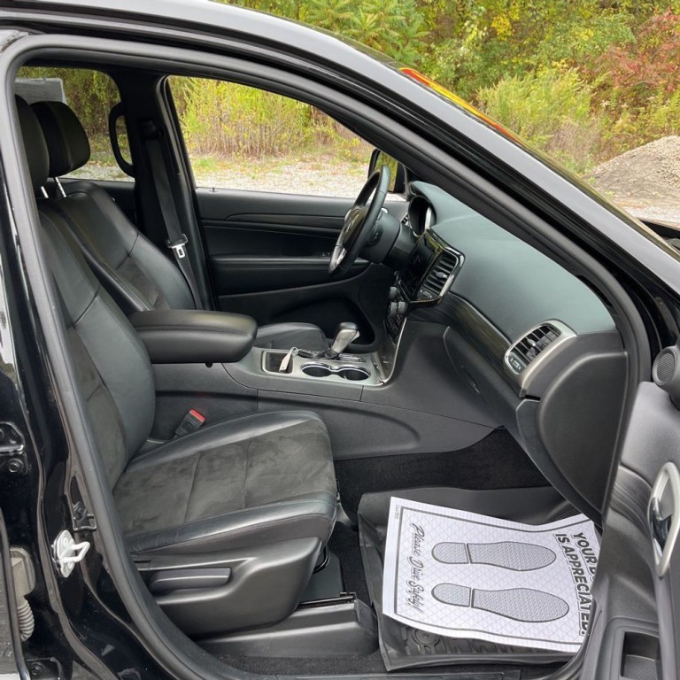 2021 Jeep Grand Cherokee Image 8