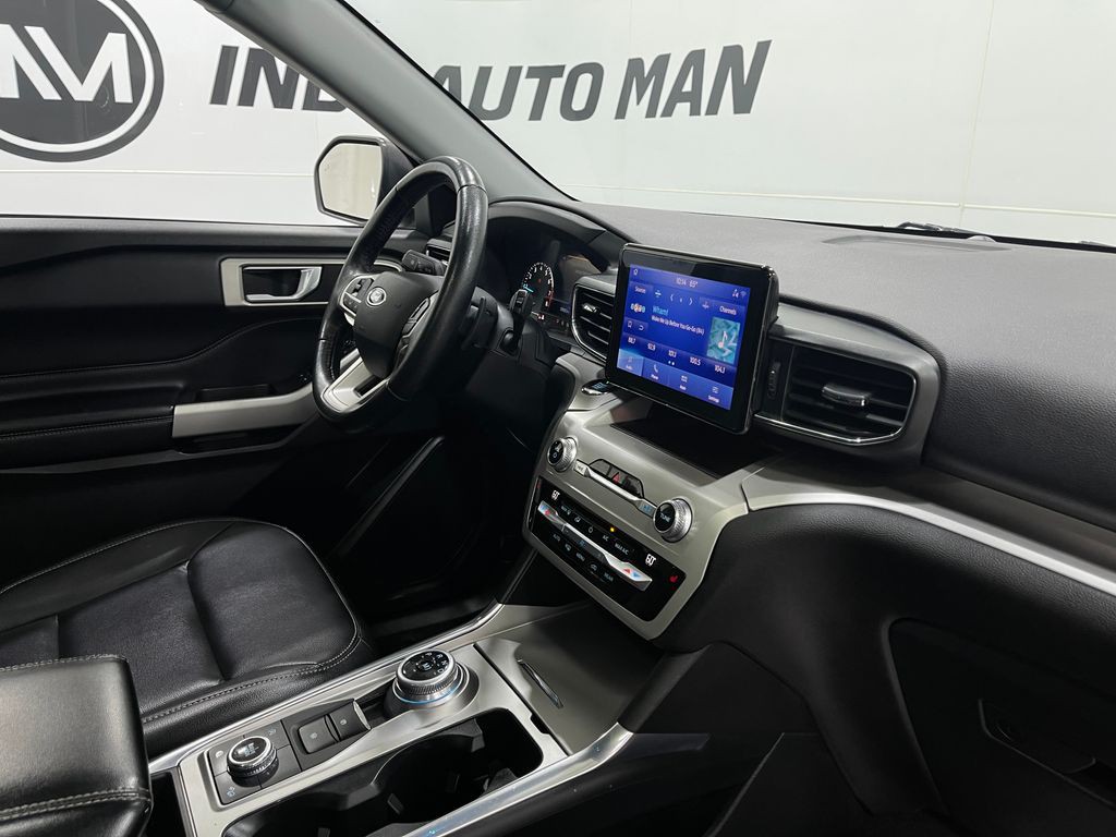 2020 Ford Explorer Image 20
