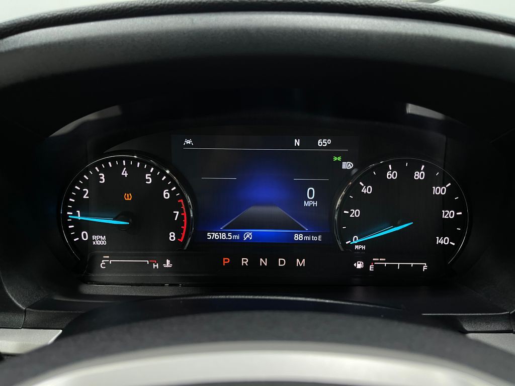 2020 Ford Explorer Image 23