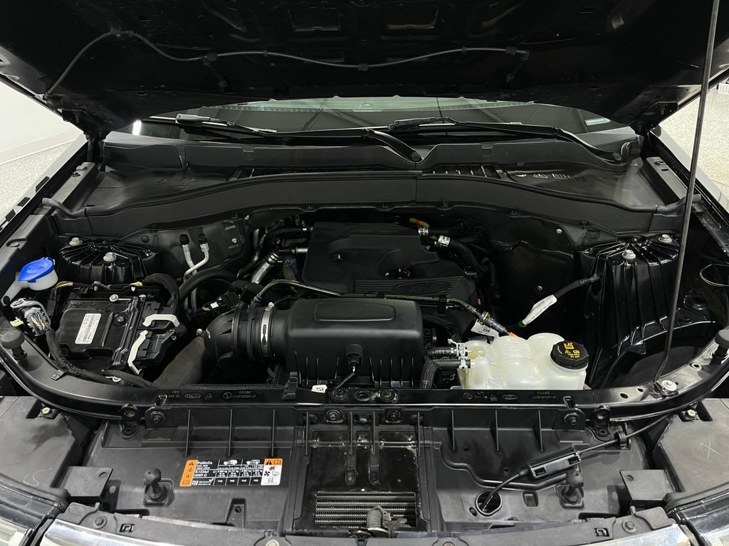 2020 Ford Explorer Image 27