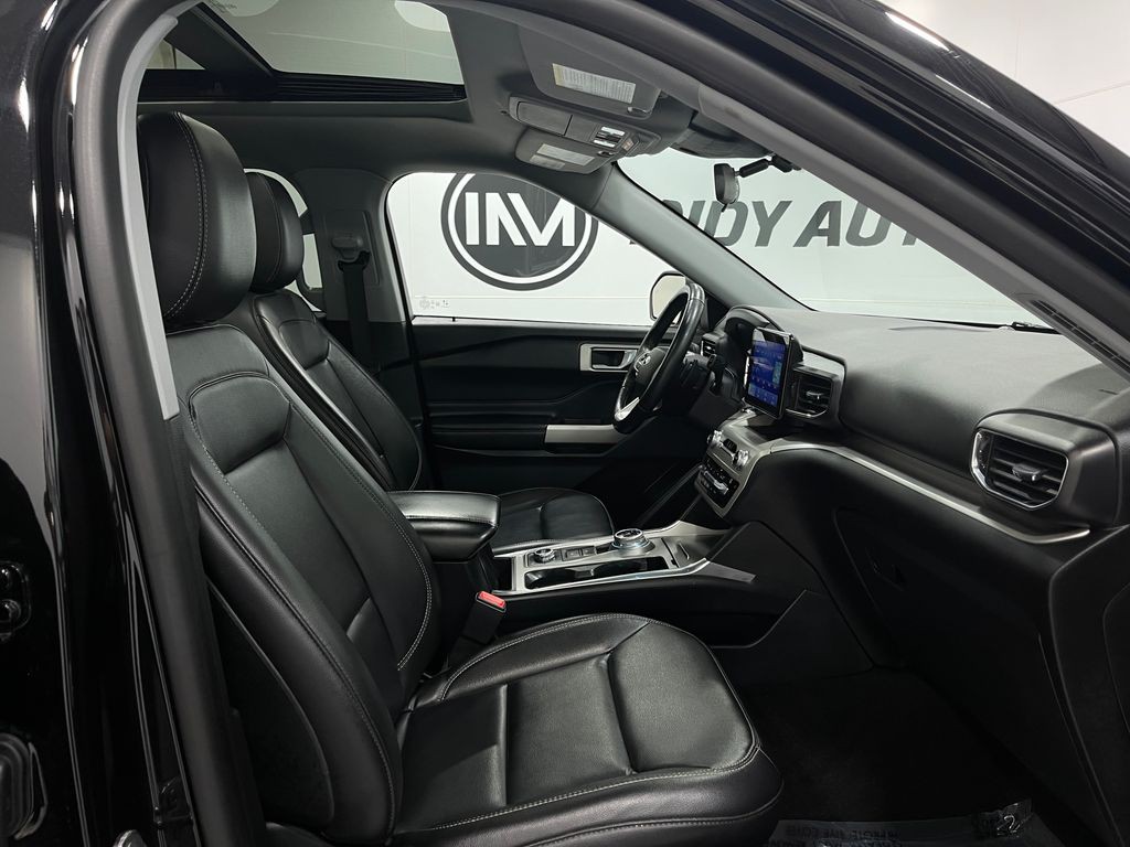 2020 Ford Explorer Image 34