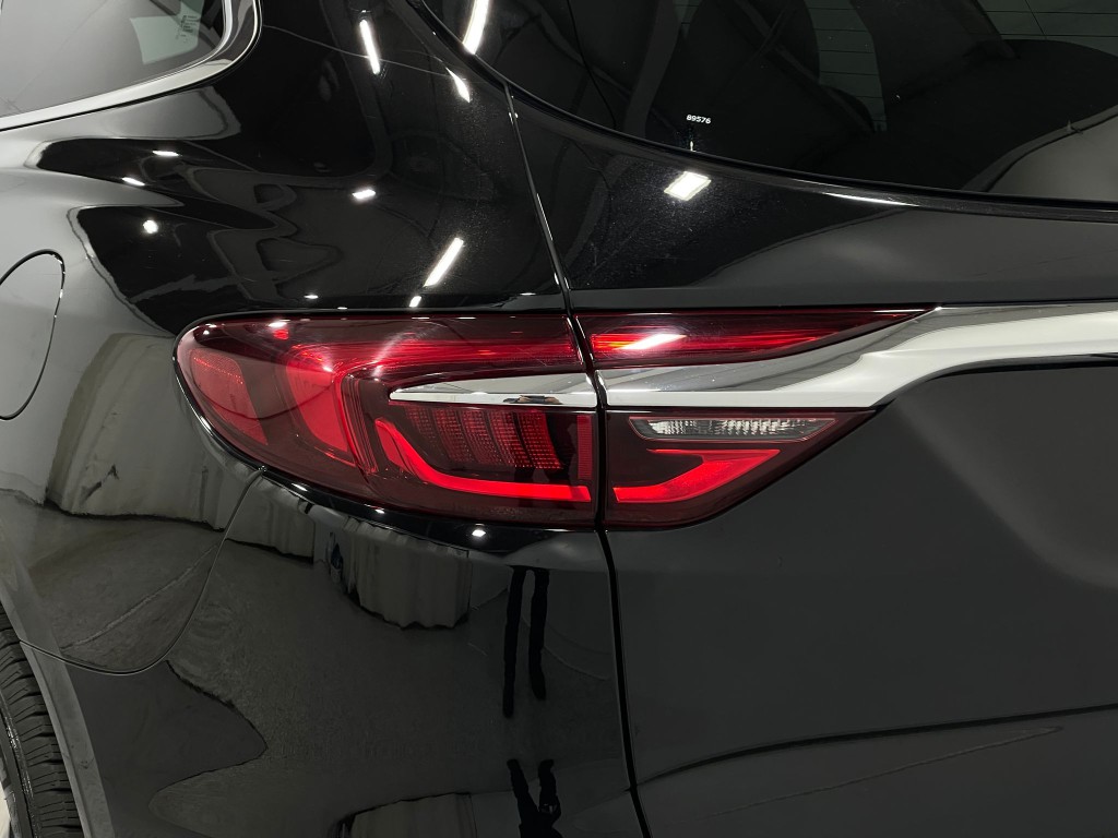 2019 Buick Enclave Image 38