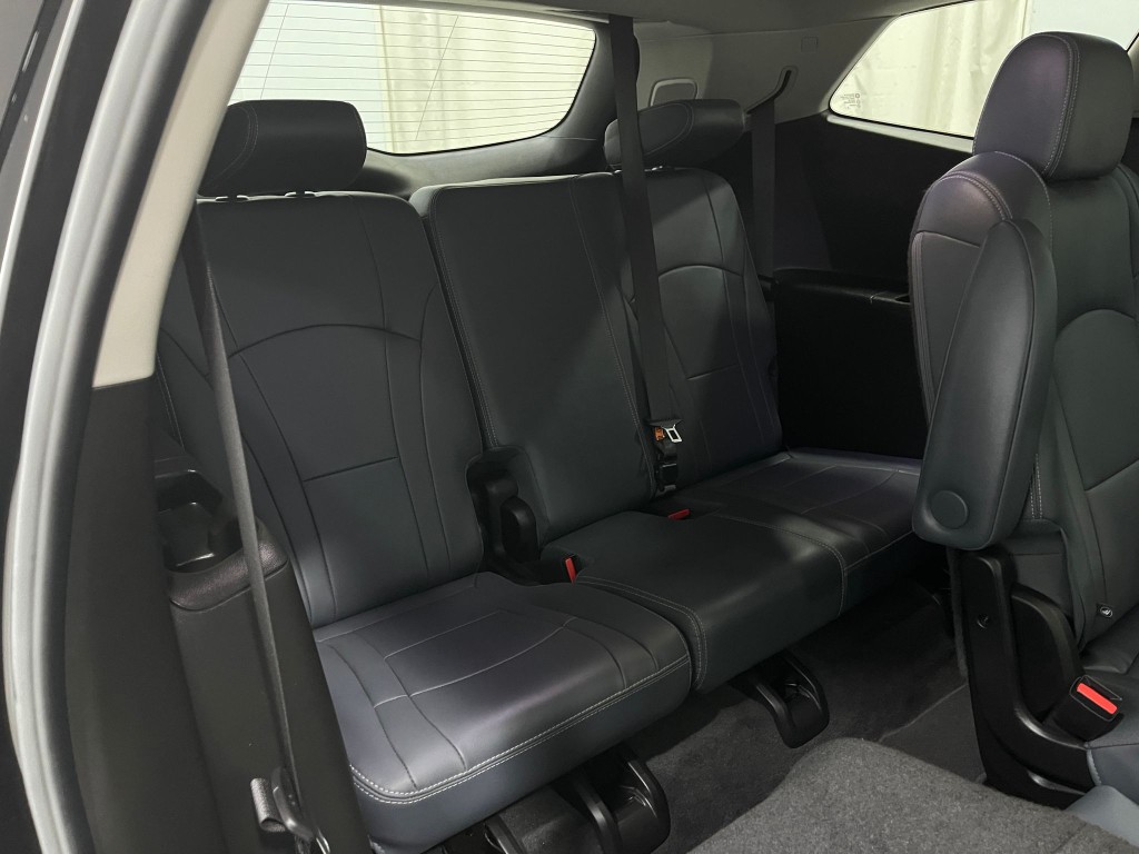 2019 Buick Enclave Image 32