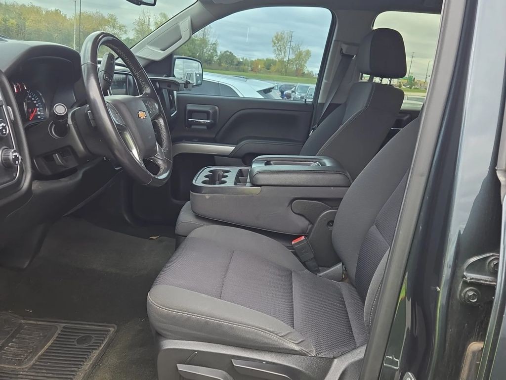 2018 Chevrolet Silverado 1500 Image 5