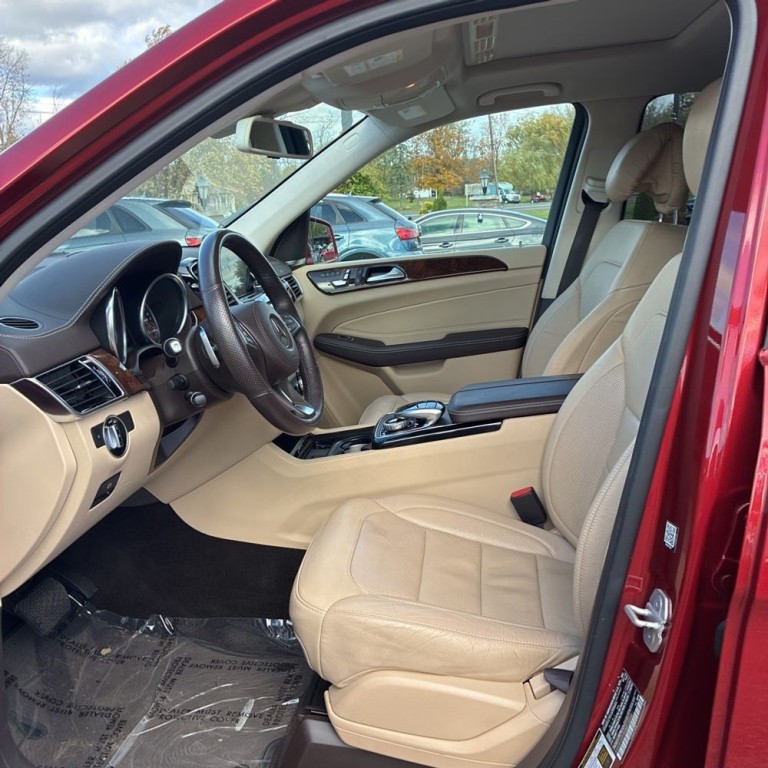 2017 Mercedes-Benz GLS-Class Image 7