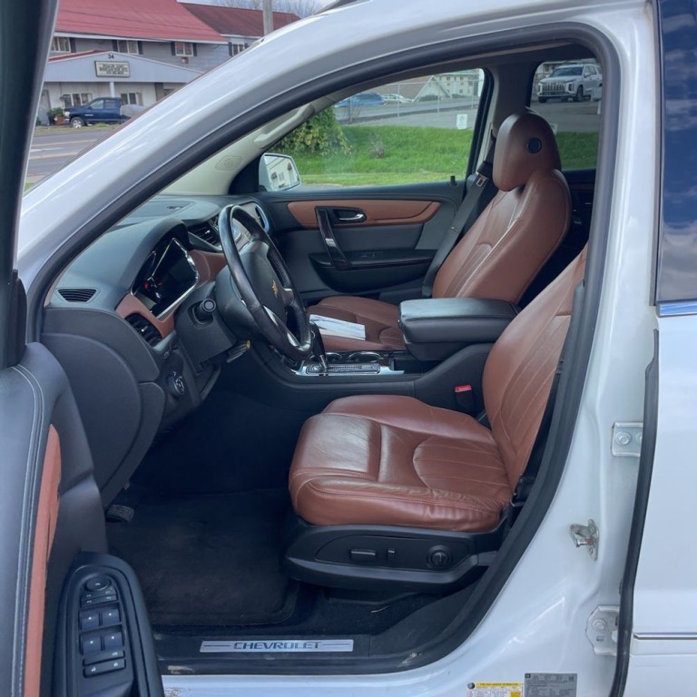 2017 Chevrolet Traverse Image 7
