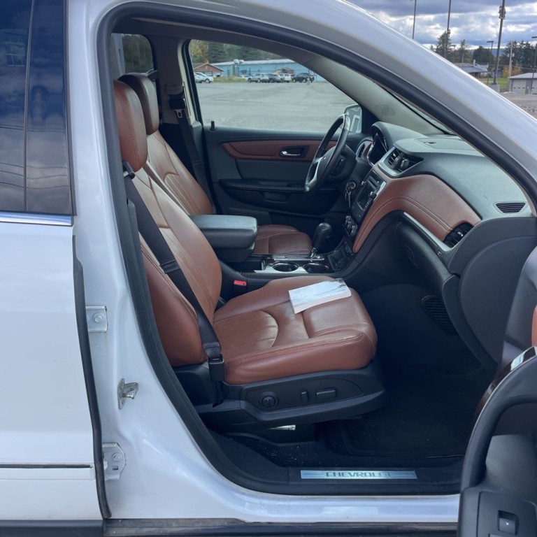 2017 Chevrolet Traverse Image 8