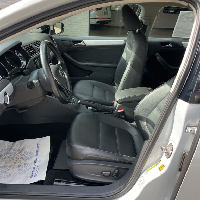 2018 Volkswagen Jetta Image 7