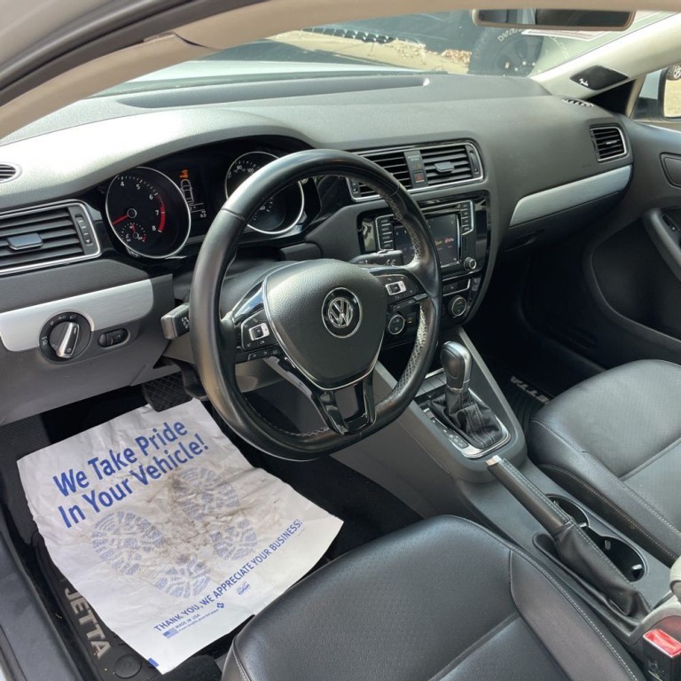 2018 Volkswagen Jetta Image 9