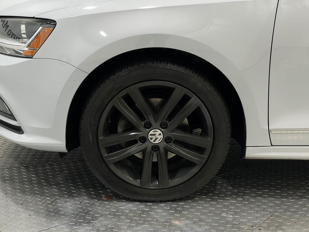 2018 Volkswagen Jetta Image 34