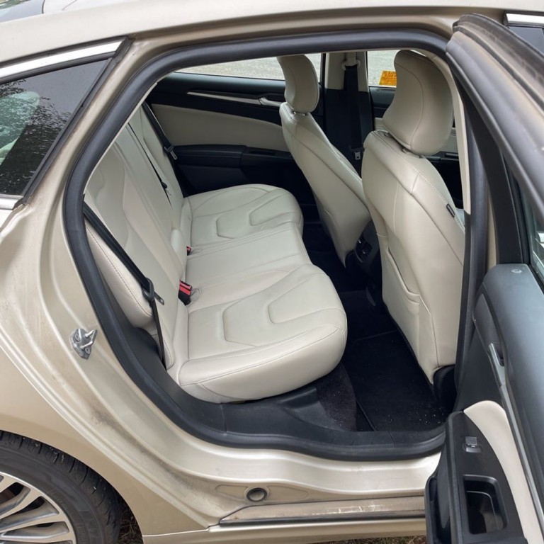 2017 Ford Fusion Image 13