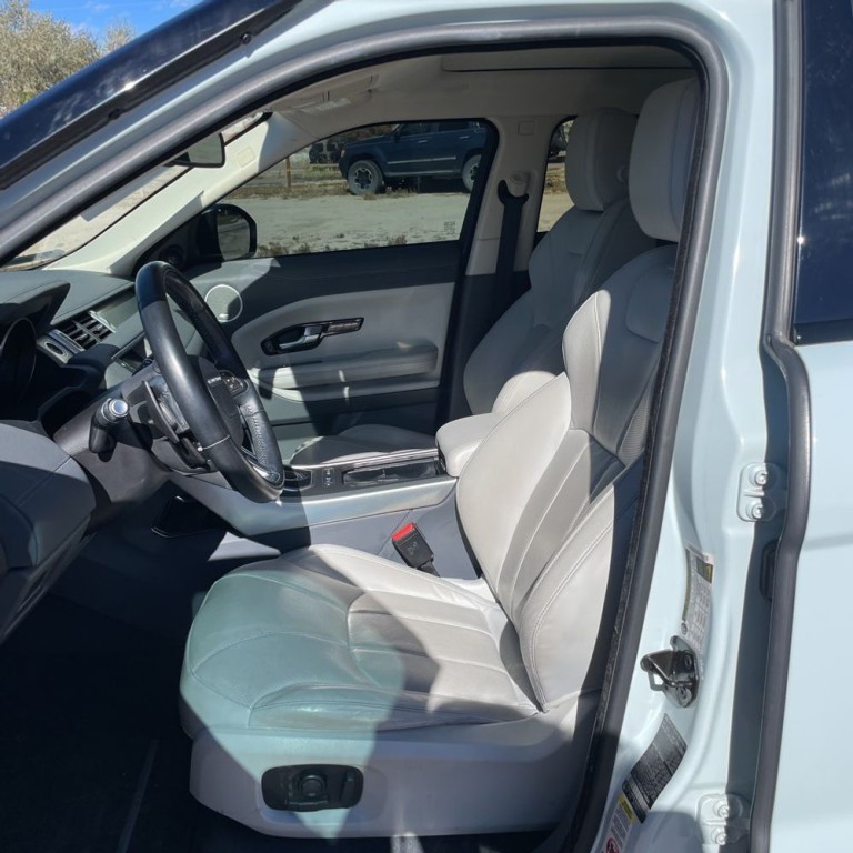 2016 Land Rover Range Rover Evoque Image 8