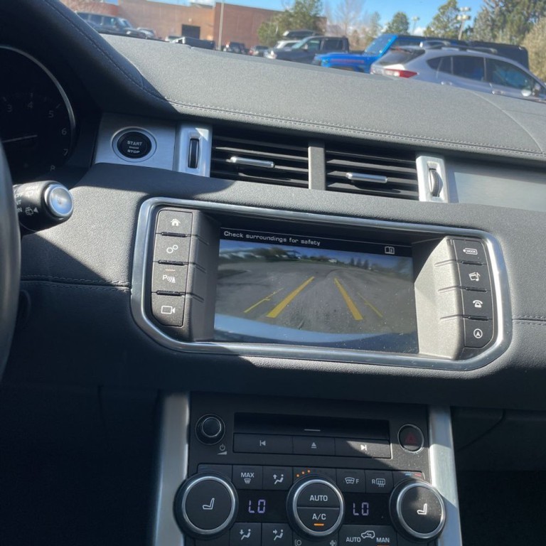 2016 Land Rover Range Rover Evoque Image 12