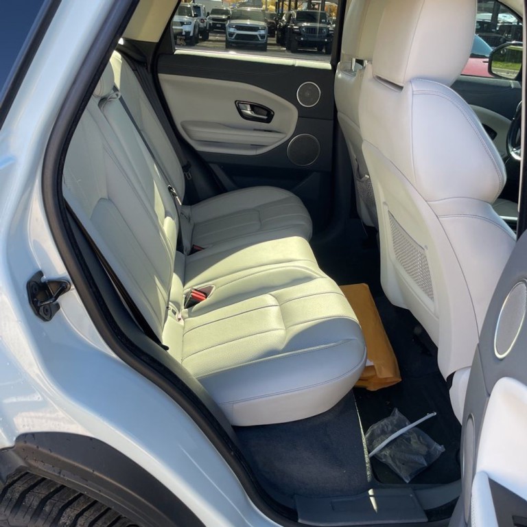 2016 Land Rover Range Rover Evoque Image 15