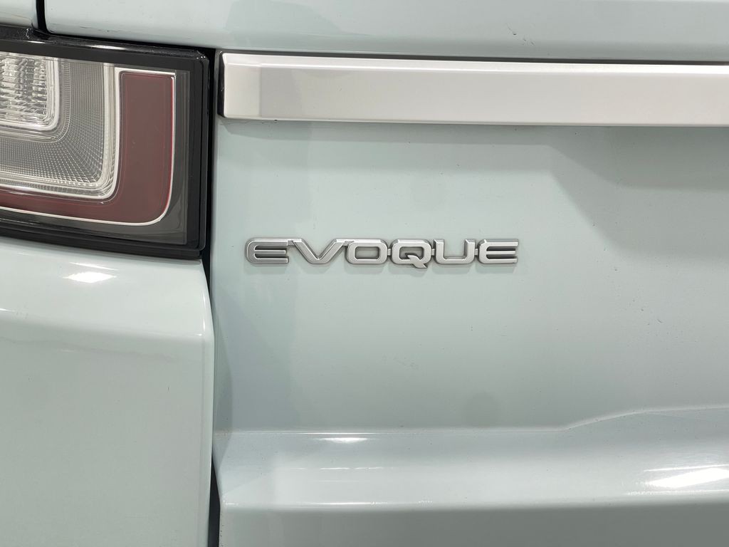 2016 Land Rover Range Rover Evoque Image 40