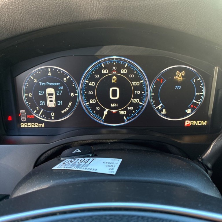 2015 Cadillac Escalade Image 10