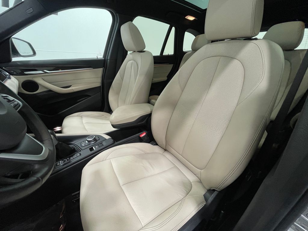 2019 BMW X1 Image 15