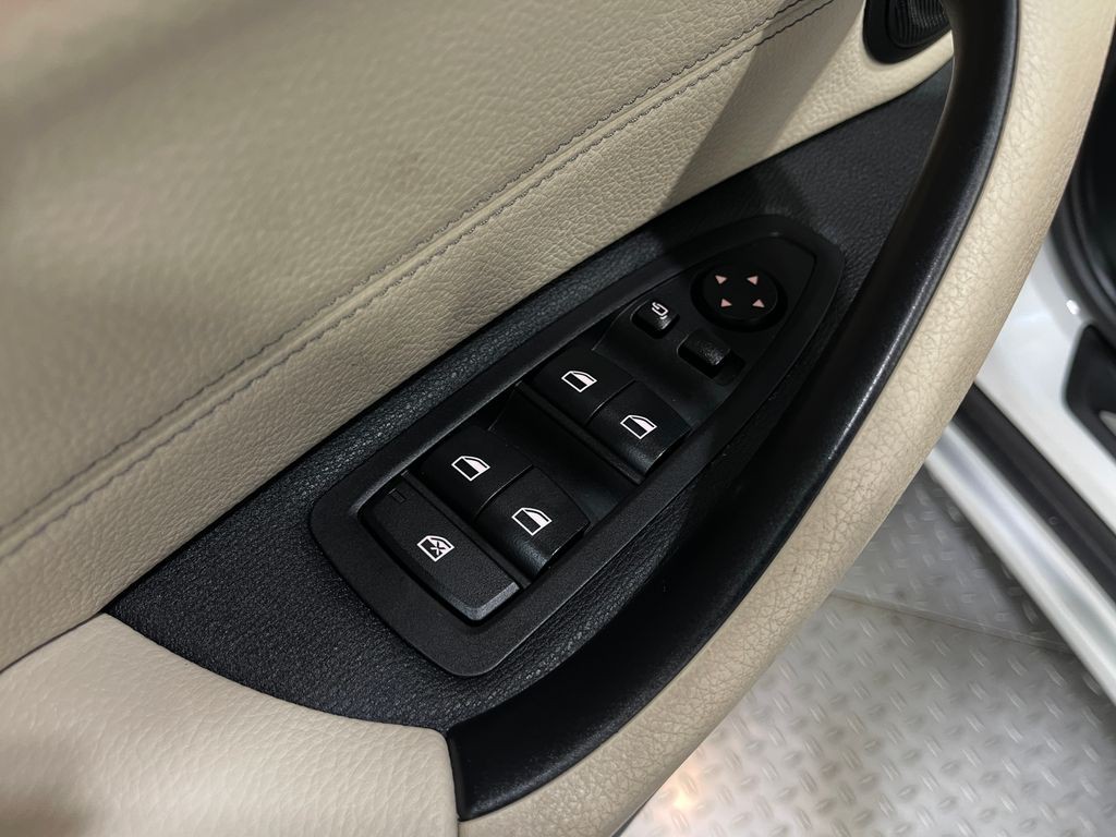 2019 BMW X1 Image 17