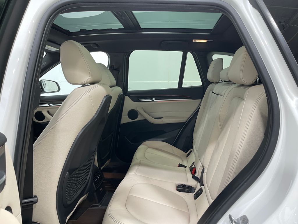2019 BMW X1 Image 31