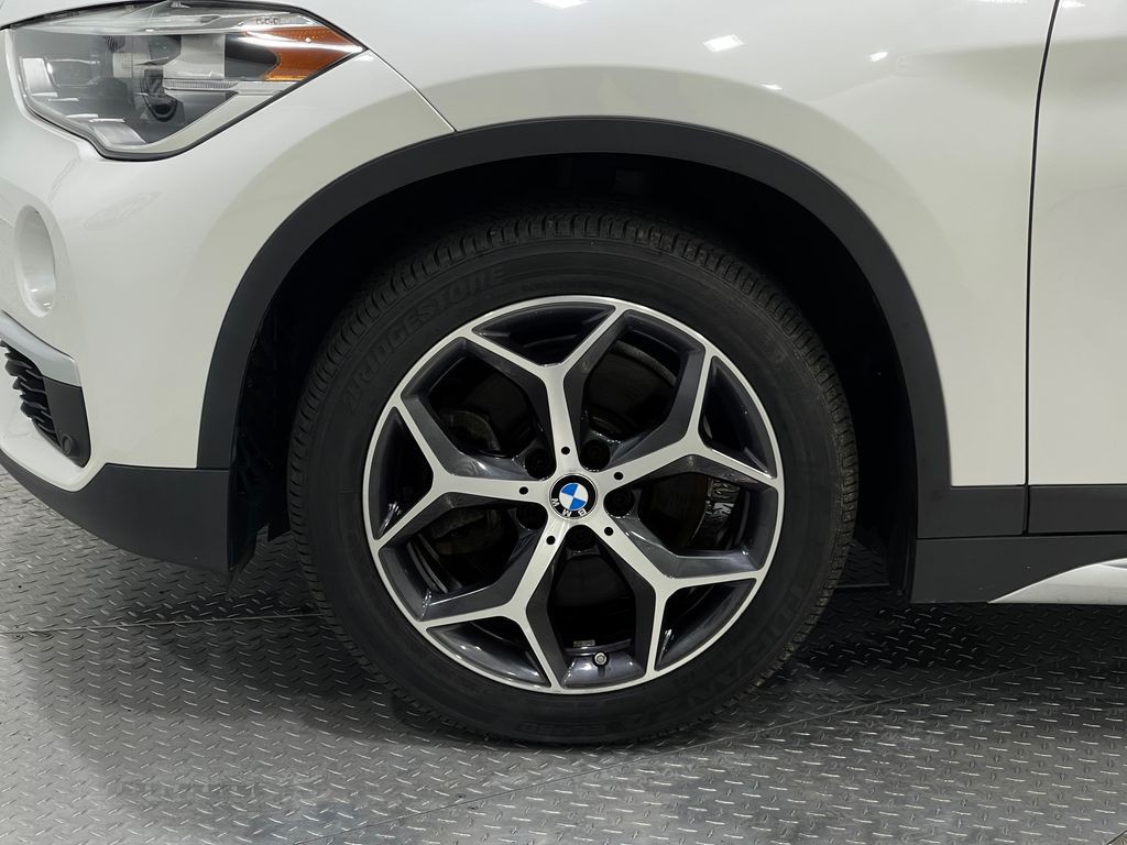 2019 BMW X1 Image 36