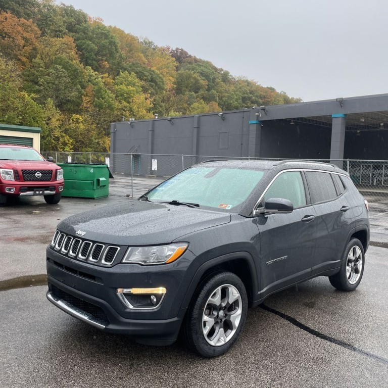 2018 Jeep Compass Image 2