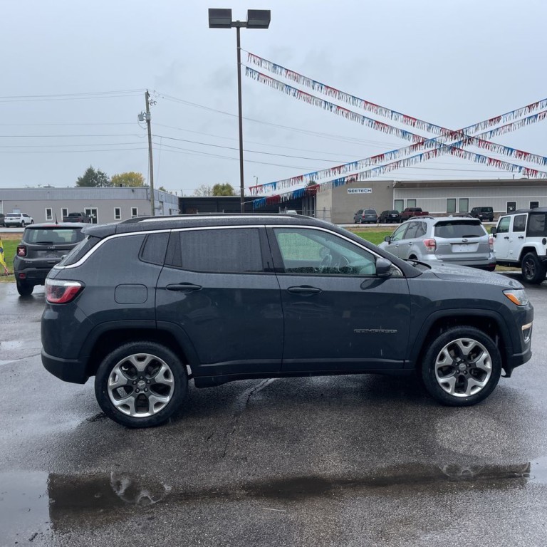 2018 Jeep Compass Image 3