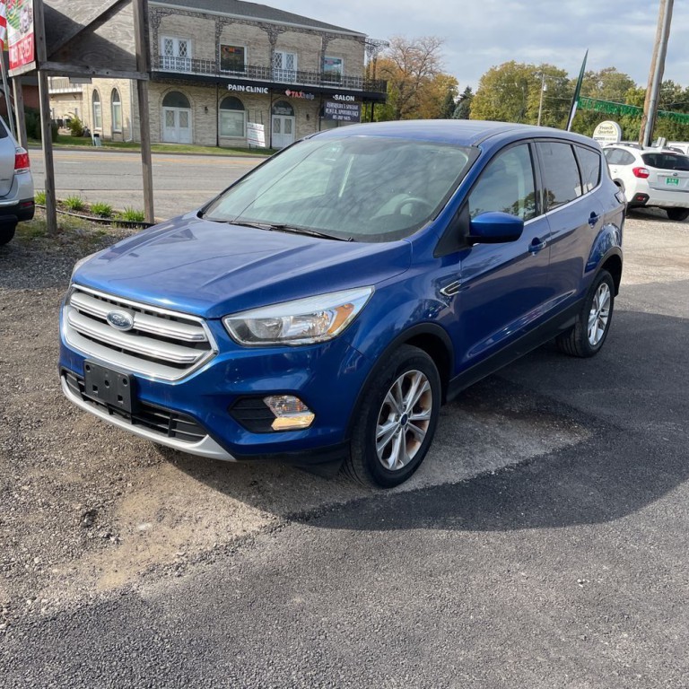 2017 Ford Escape Image 2