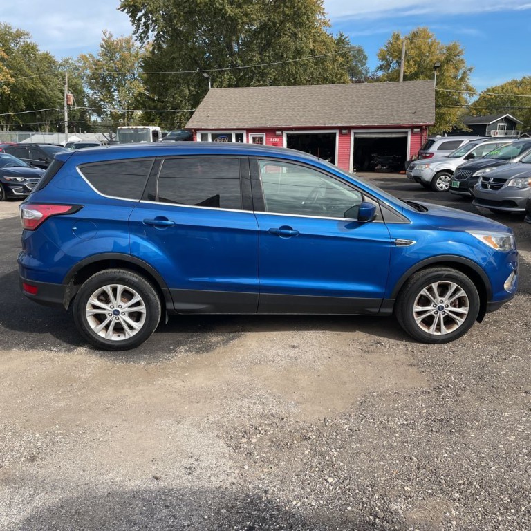 2017 Ford Escape Image 3