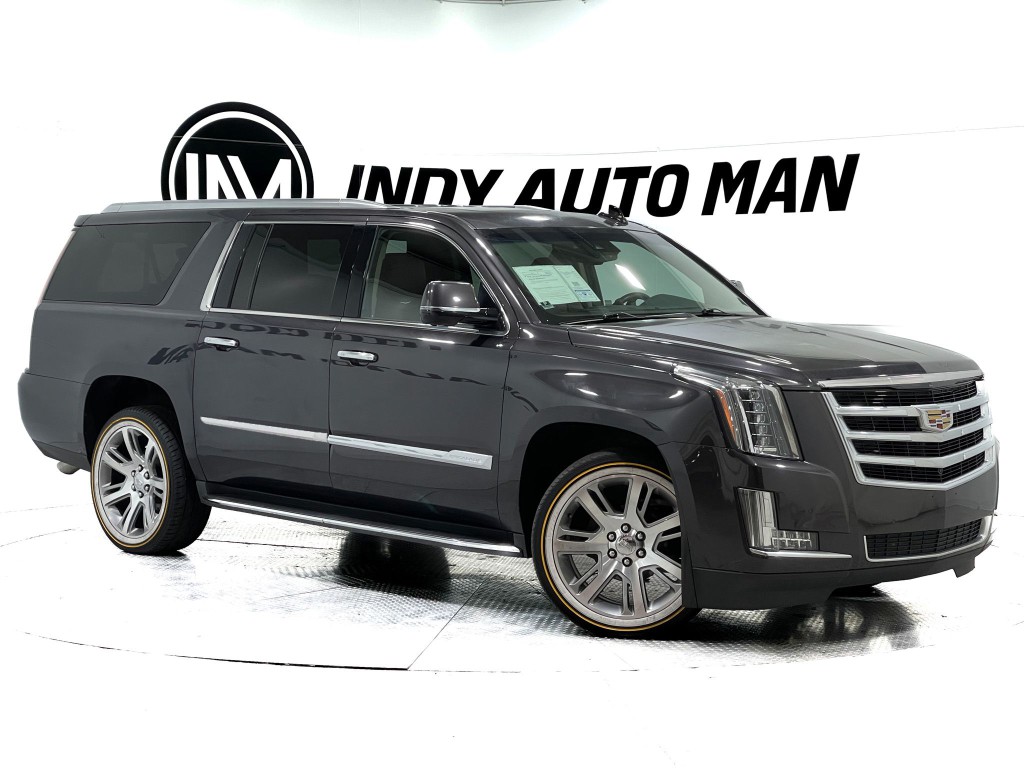 2016 Cadillac Escalade Image 2