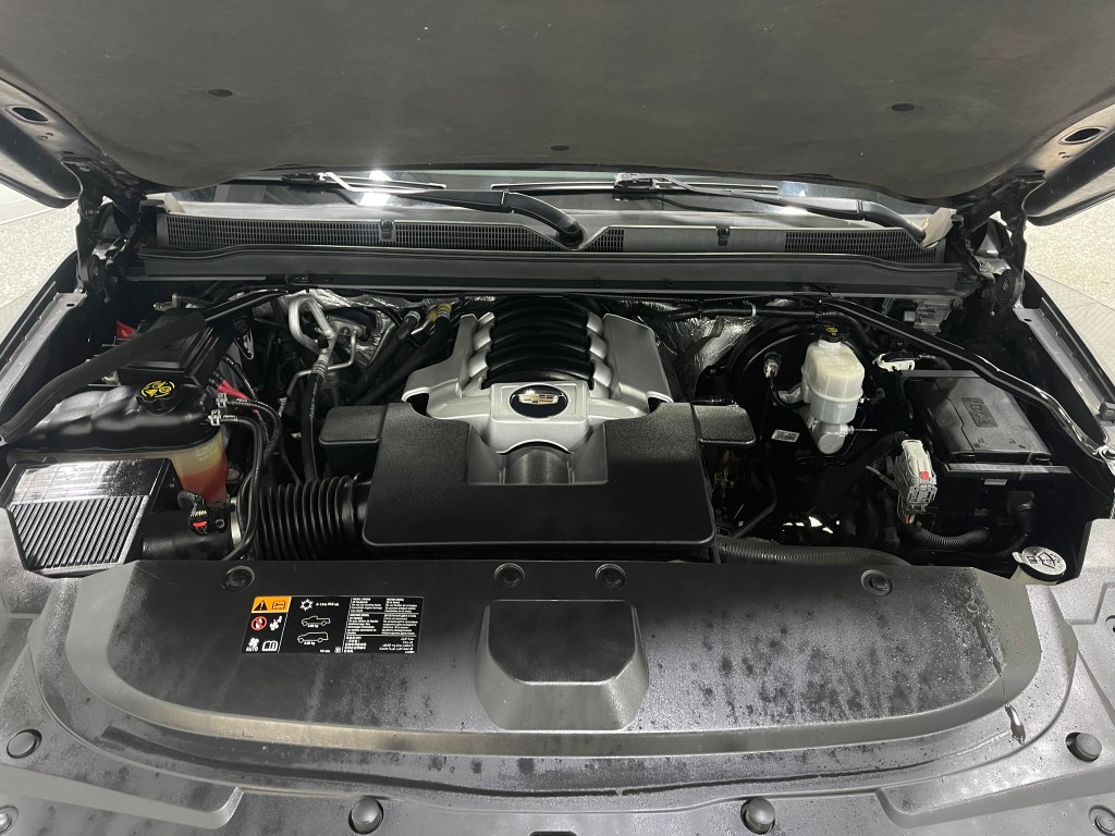 2016 Cadillac Escalade Image 22