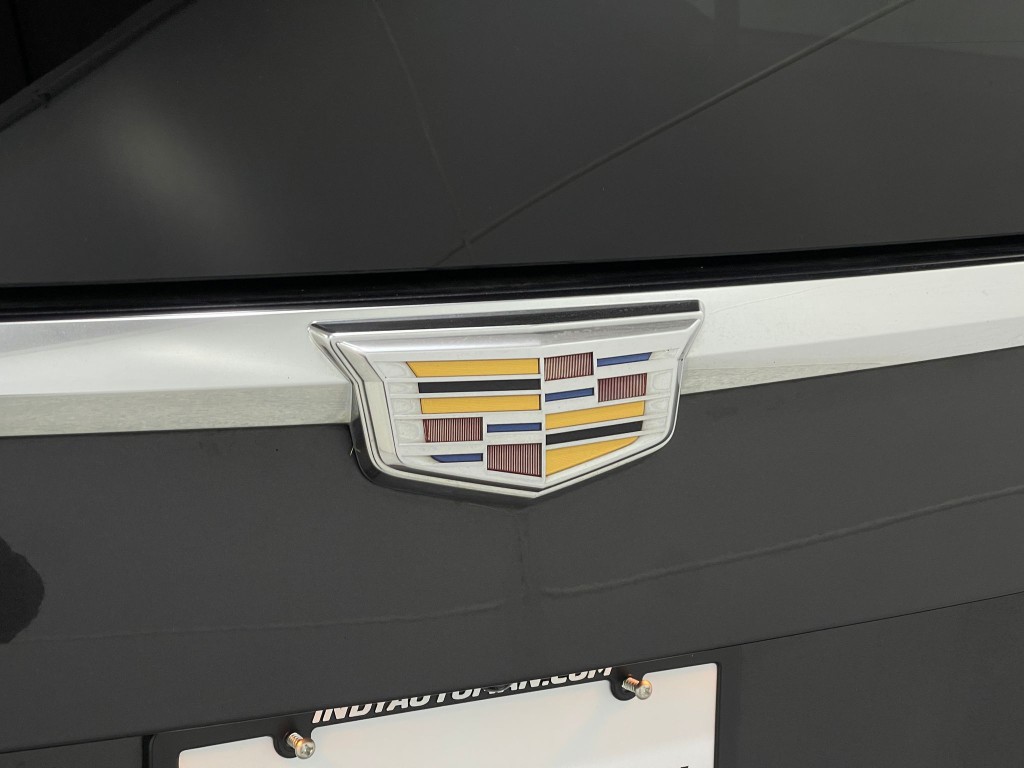 2016 Cadillac Escalade Image 37