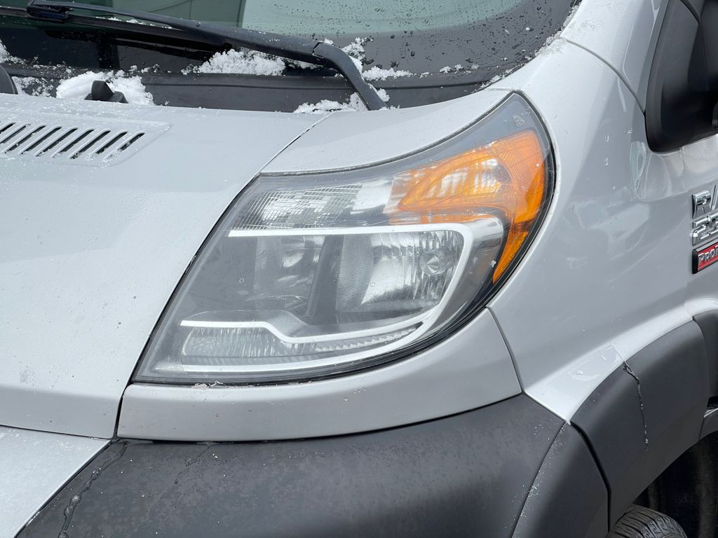 2022 RAM Promaster Image 28