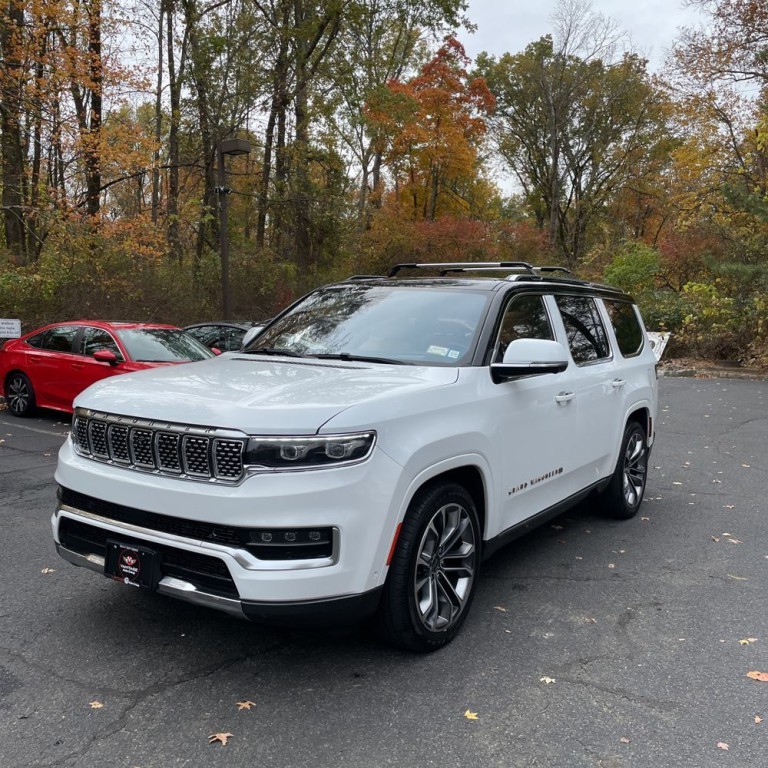 2022 Jeep Grand Cherokee Image 2