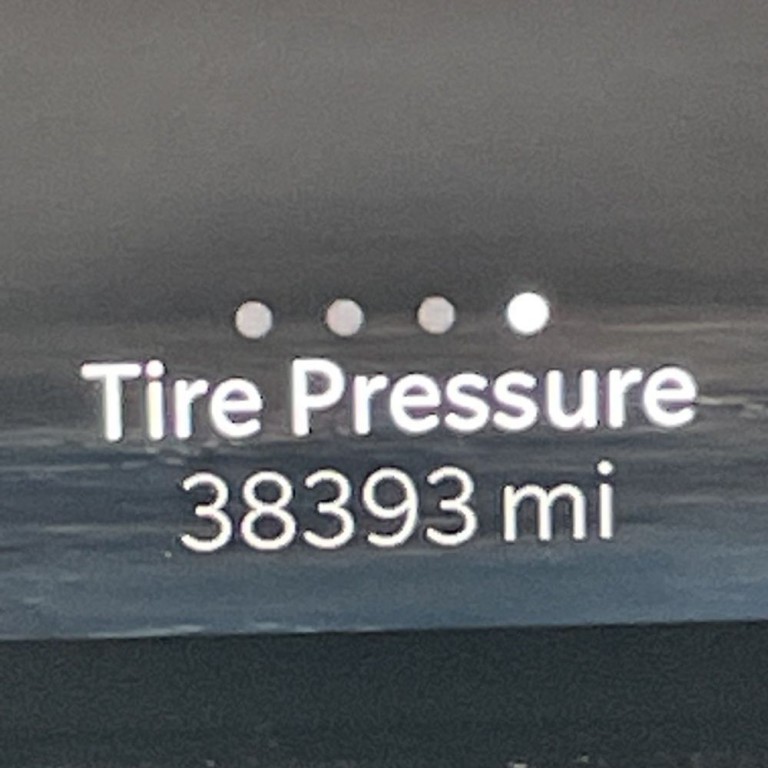 2022 Jeep Grand Cherokee Image 11