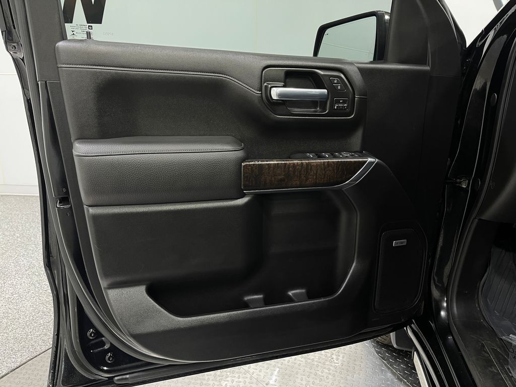 2020 GMC Sierra 1500 Image 16