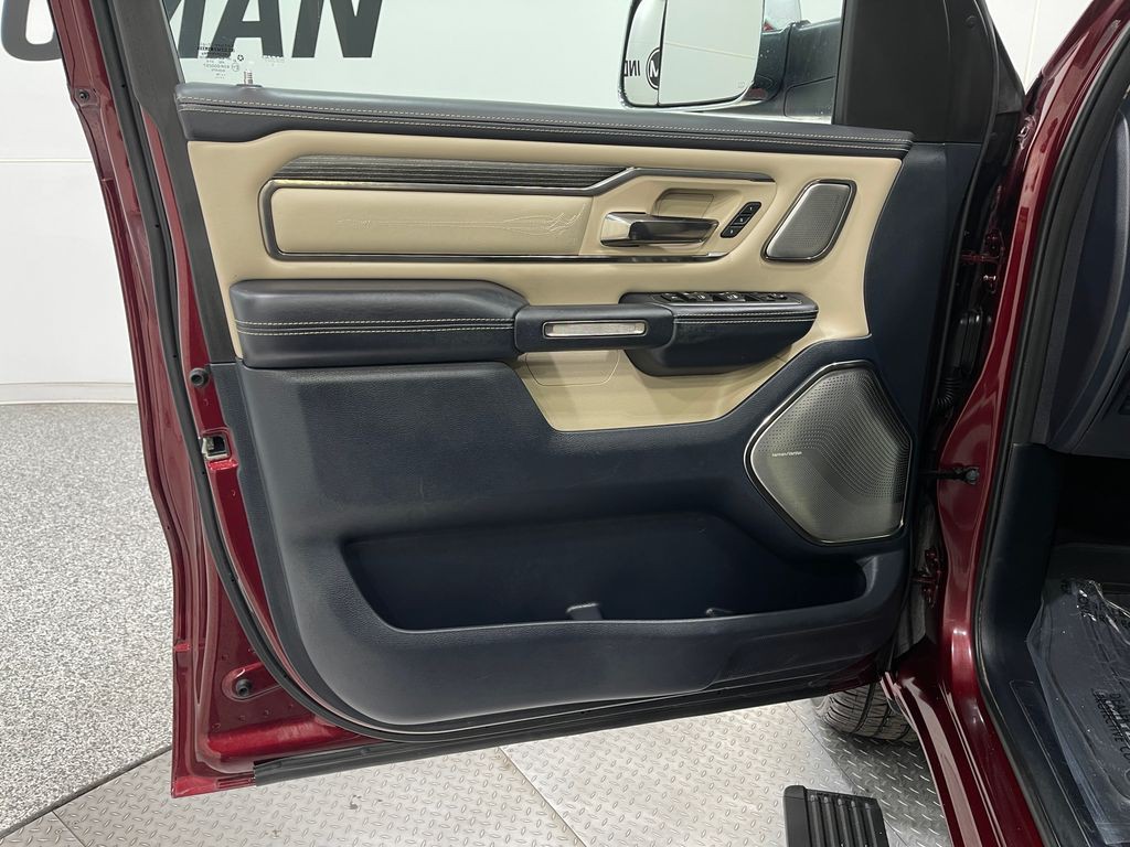 2019 RAM 1500 Image 16