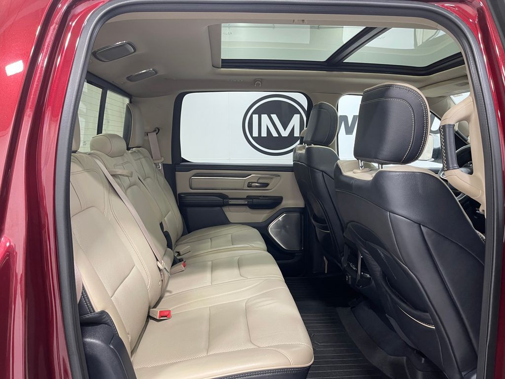 2019 RAM 1500 Image 32