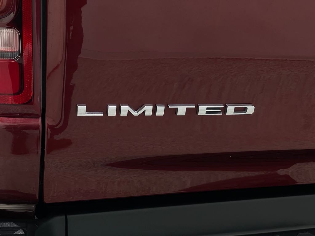 2019 RAM 1500 Image 41