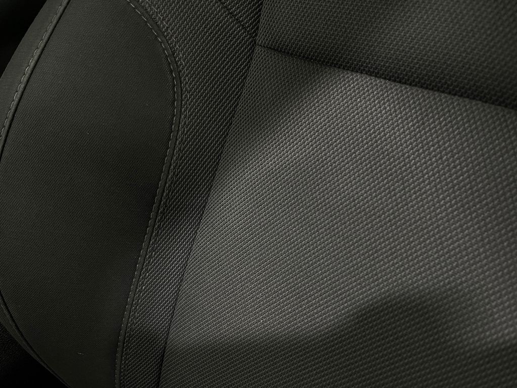 2018 Dodge Charger Image 18