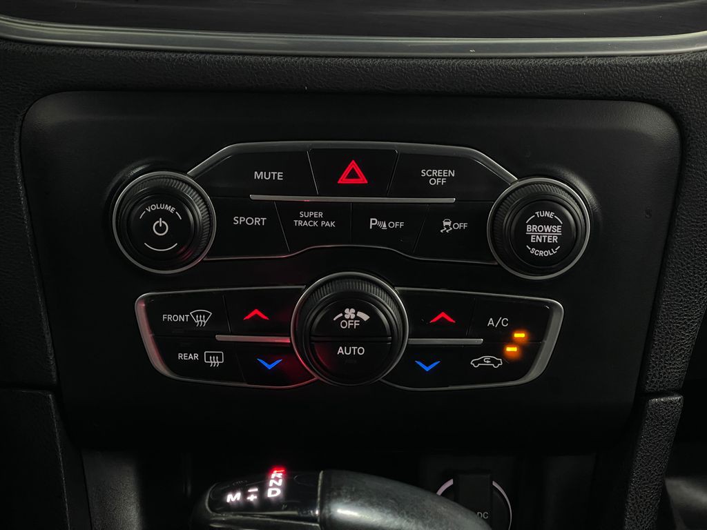 2018 Dodge Charger Image 25