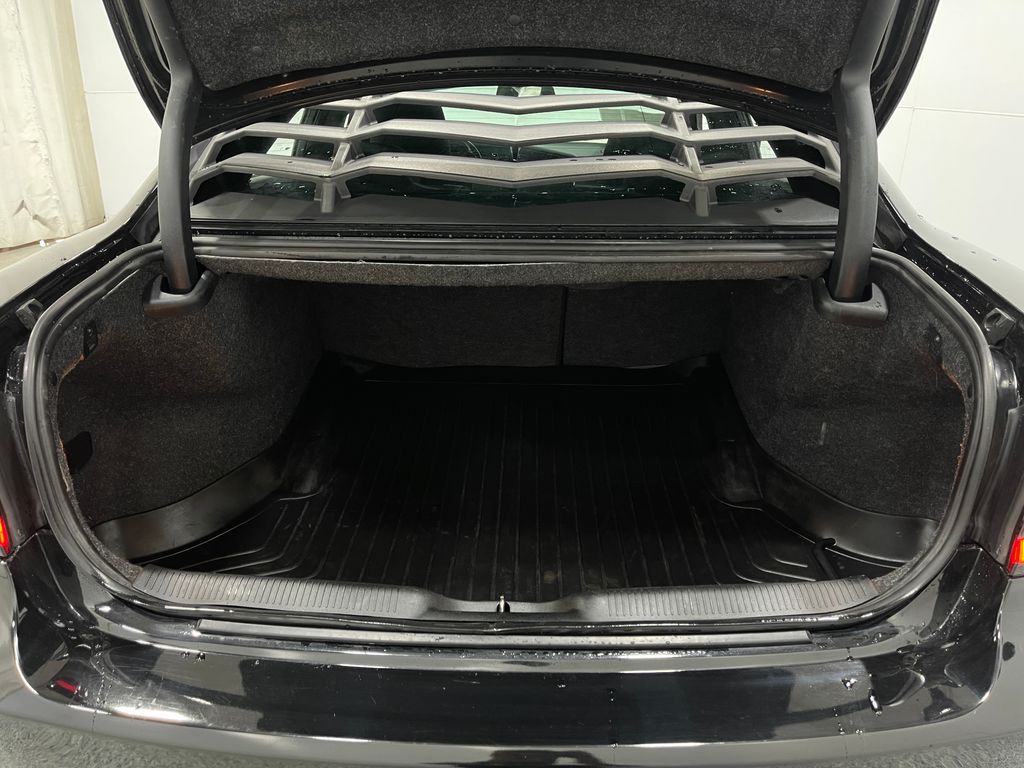 2018 Dodge Charger Image 26