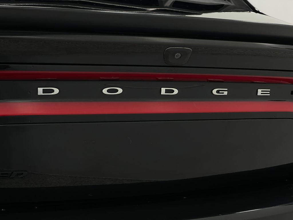 2018 Dodge Charger Image 38