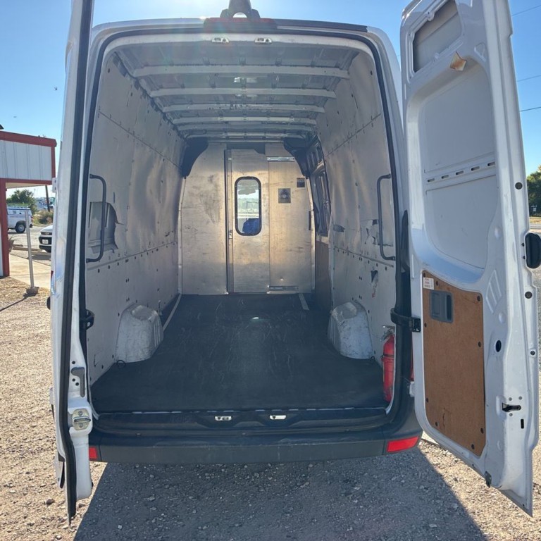 2017 Mercedes-Benz Sprinter Image 13