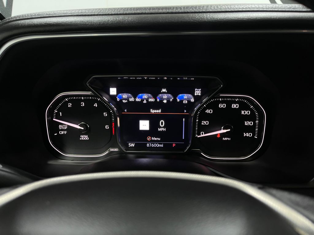 2021 GMC Yukon Image 24