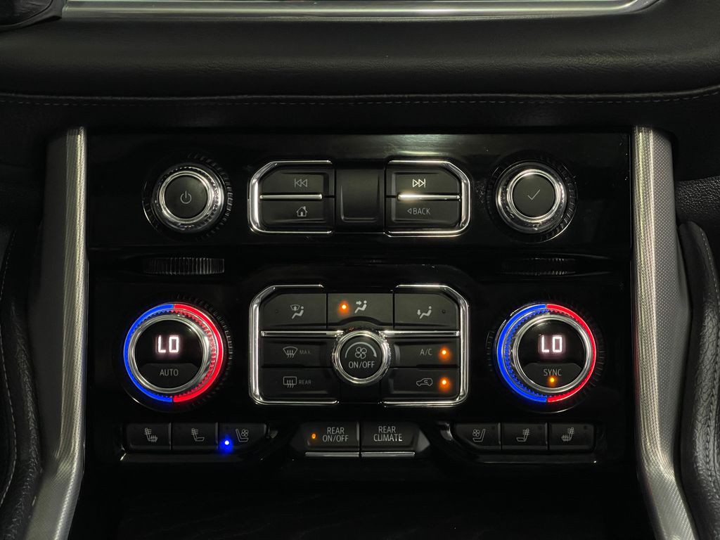 2021 GMC Yukon Image 26