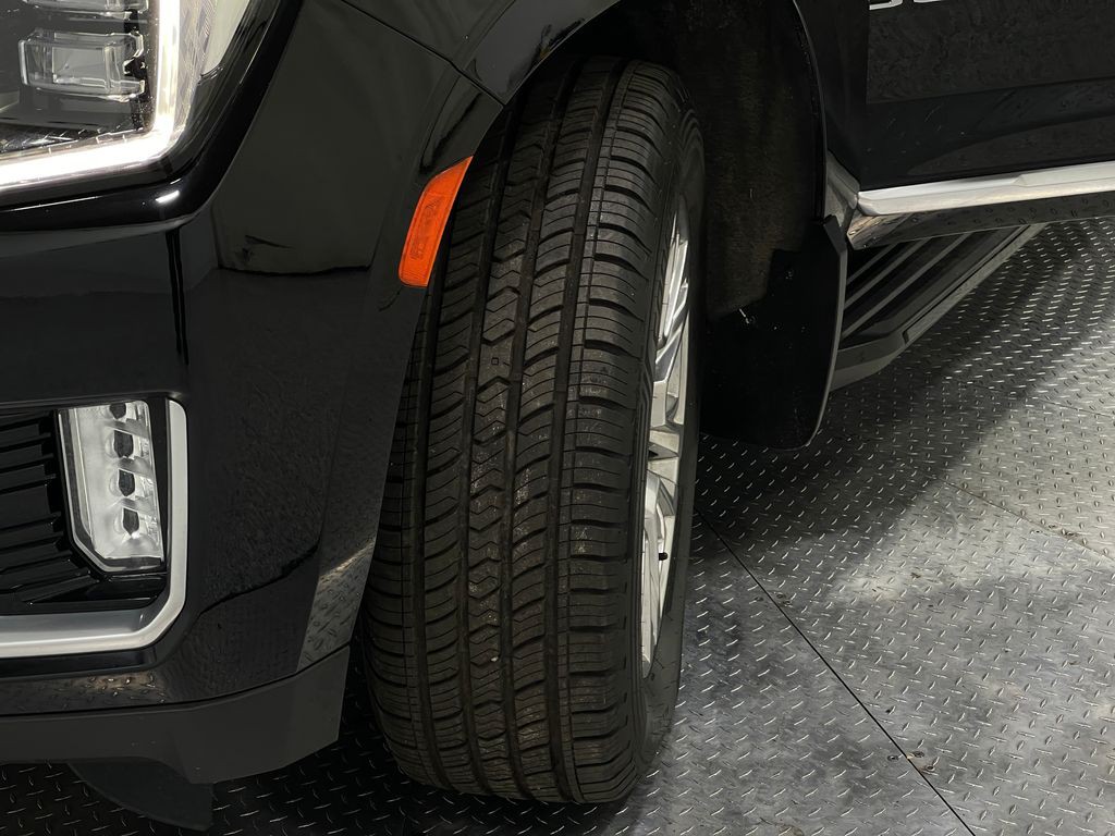 2021 GMC Yukon Image 39