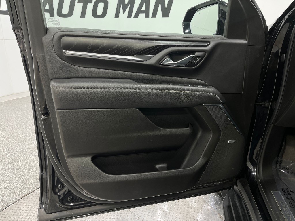 2021 GMC Yukon Image 15