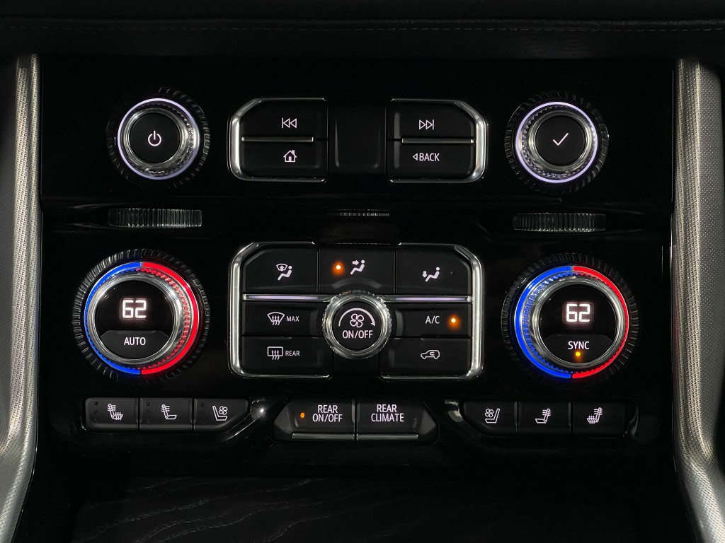 2021 GMC Yukon Image 25